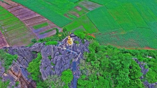 ถ้ำผาเจาะ ที่เที่ยวแห่งใหม่สุด Unseen ของจังหวัดหนองบัวลำภู
