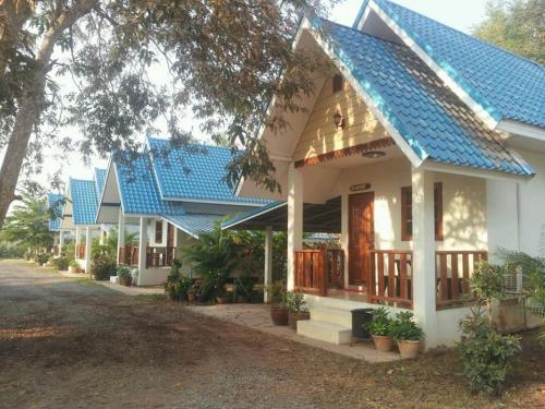 Tontan Resort - ต้นตาลรีสอร์ท